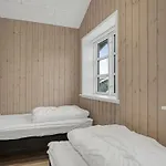 Djuna - 550m From The Sea By Interhome *