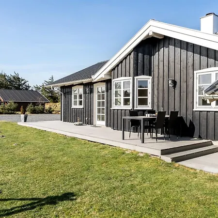 Djuna - 550m From The Sea By Interhome